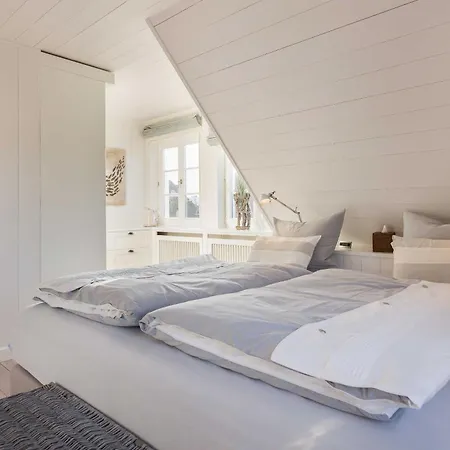 בית נופש Lister Leuchtfeuer *